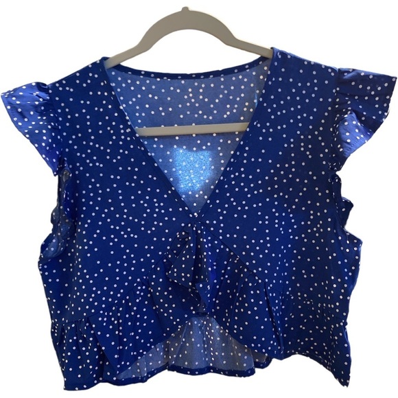 SHEIN Tops - Shein blue and white polka dot crop size L